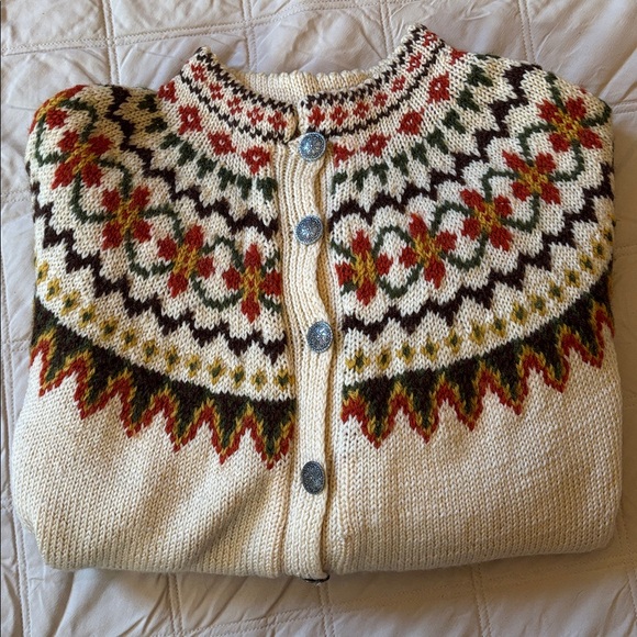 Sundt Bergen Sweaters - Vintage gorgeous hand knit wool sweater